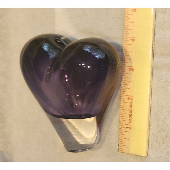 Rosenthal Purple Amethyst Art Glass Heart Bud Vase Paperweight 4” x 4” - Picture 9 of 10